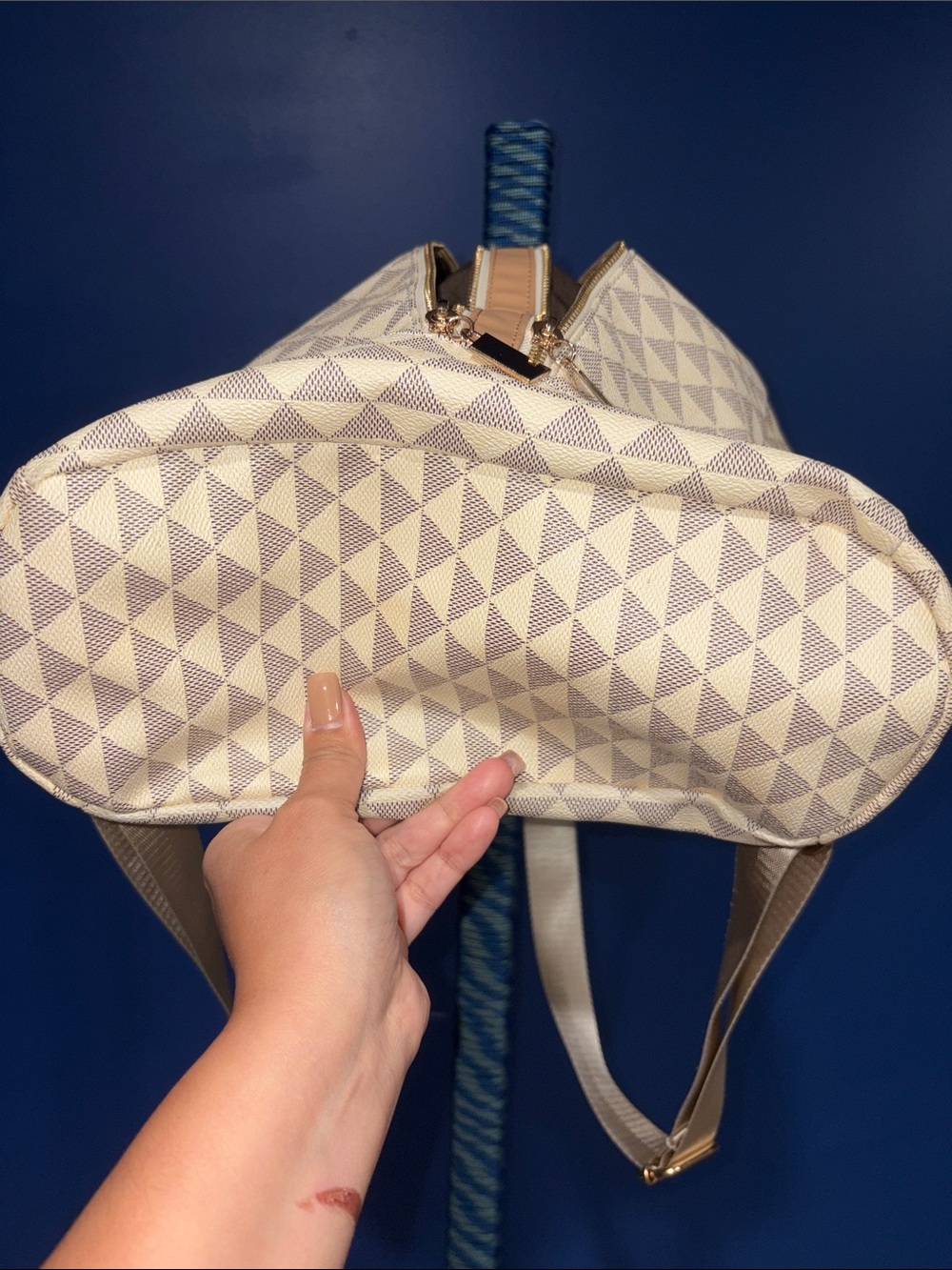 Geometric Print Cream Backpack - Picture 16 of 17